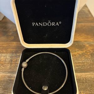 Pandora Limited Edition‎ Snowflake Bangle Bracelet with Box